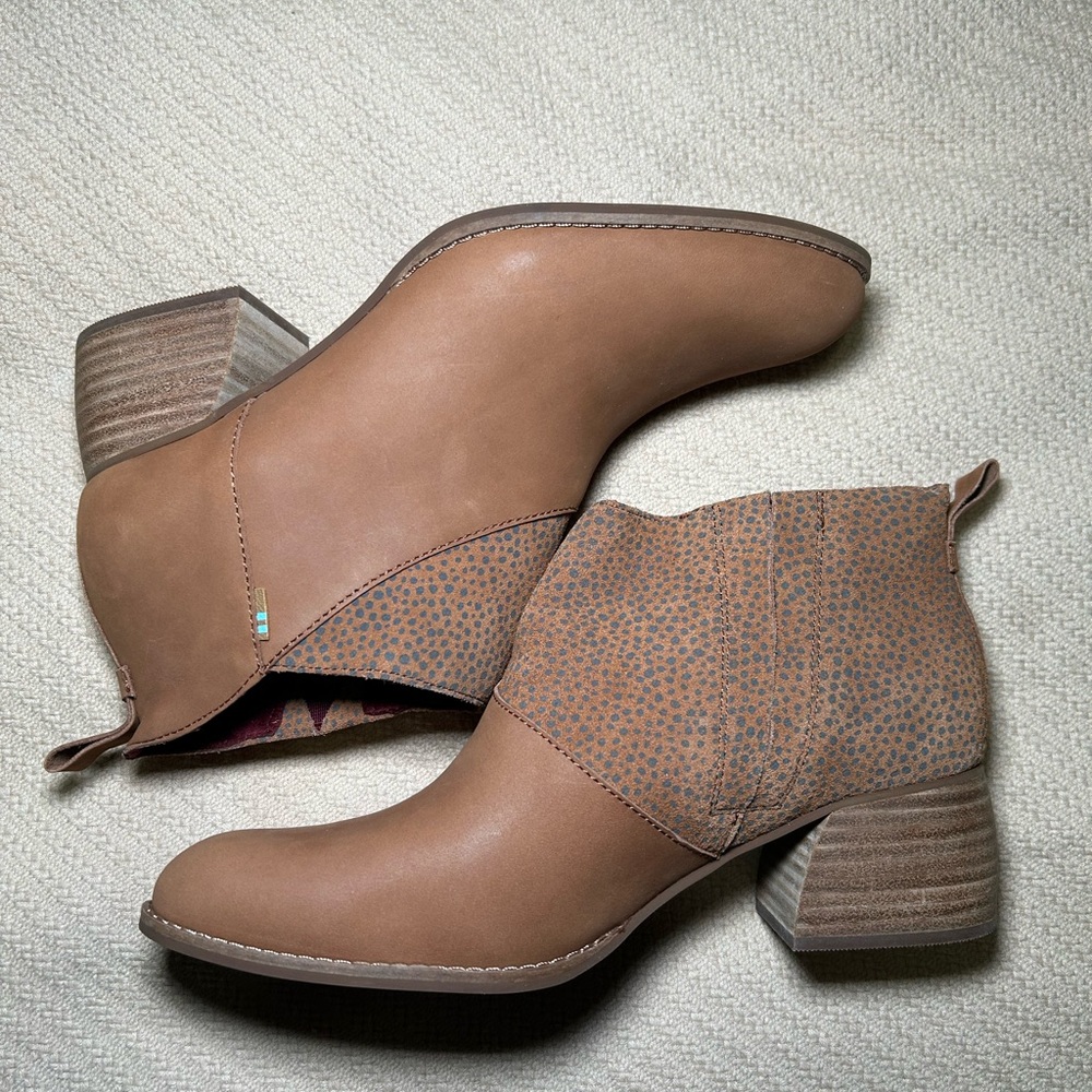 Toms Tan Ankle Booties